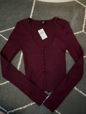 Windsor Long Sleeve Ribbed Lace-Up sweater top (Size Medium)